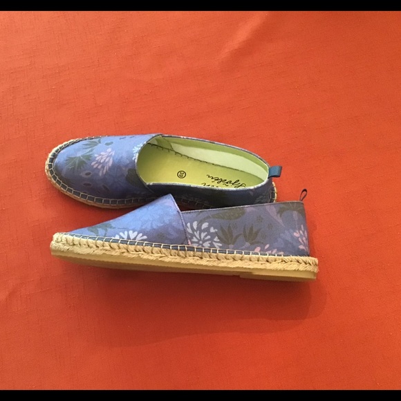Gudrun Sjoden Shoes - Gudrun Sjoden Espadrilles - New & So Cute!! 💜💙💜